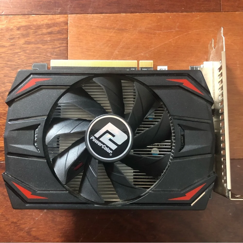 PowerColor AMD Radeon RED DRAGON RX 550 4GB - Picture 1 of 11